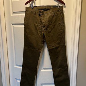 wings + horns Men's olive/green trouser (size 33)